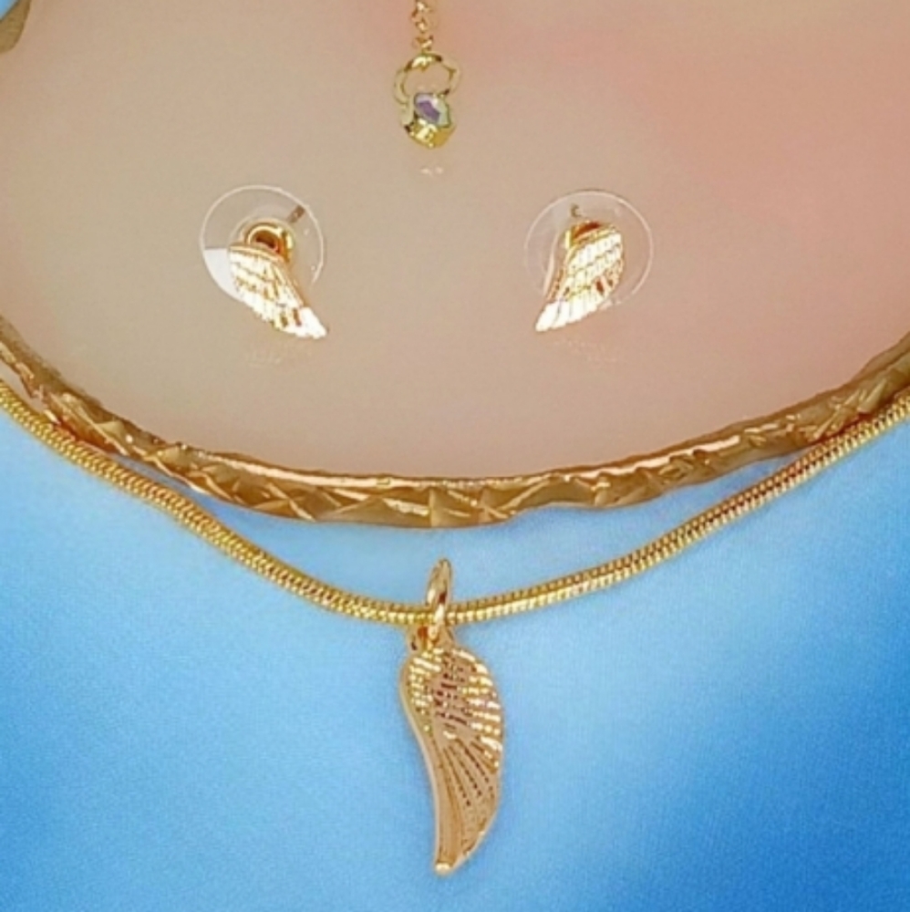 Gold Enchanted Choker Necklace with Wing Charm Matching Earrings Boho Chic Y2k